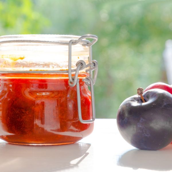 colazione con marmellate del B&B Bed and Breakfast Shanti Home Restaurant a due passi dal mare a Vieste immerso nella natura nel Gargano in Puglia