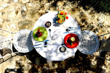 garden table breakfast shanti vieste puglia