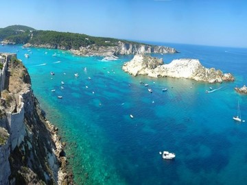 isole tremiti traghetti ticket escursioni sub a Vieste Puglia Gargano