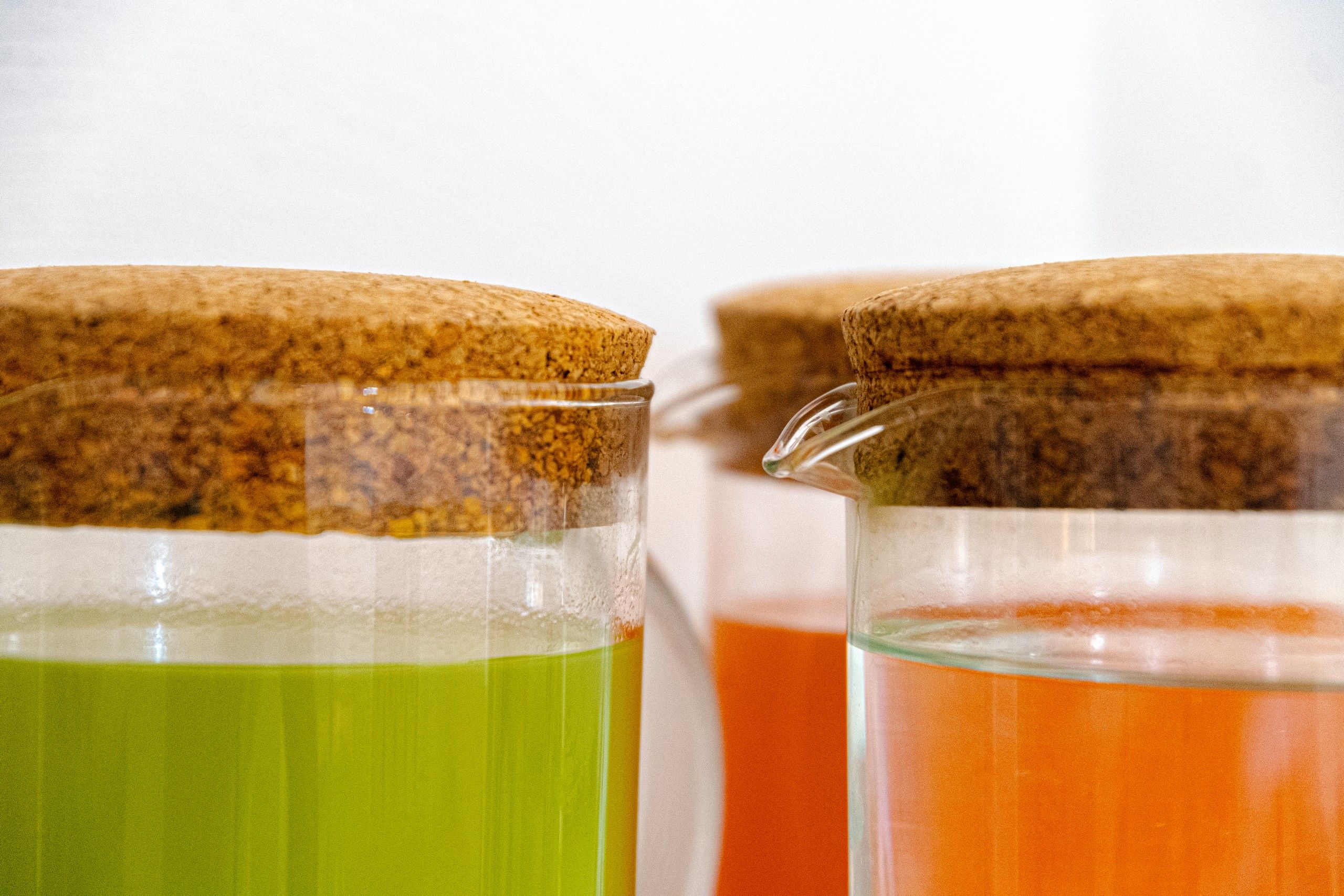 succhi di frutta durante la colazione del B&B Bed and Breakfast Shanti Home Restaurant a due passi dal mare a Vieste immerso nella natura nel Gargano in Puglia